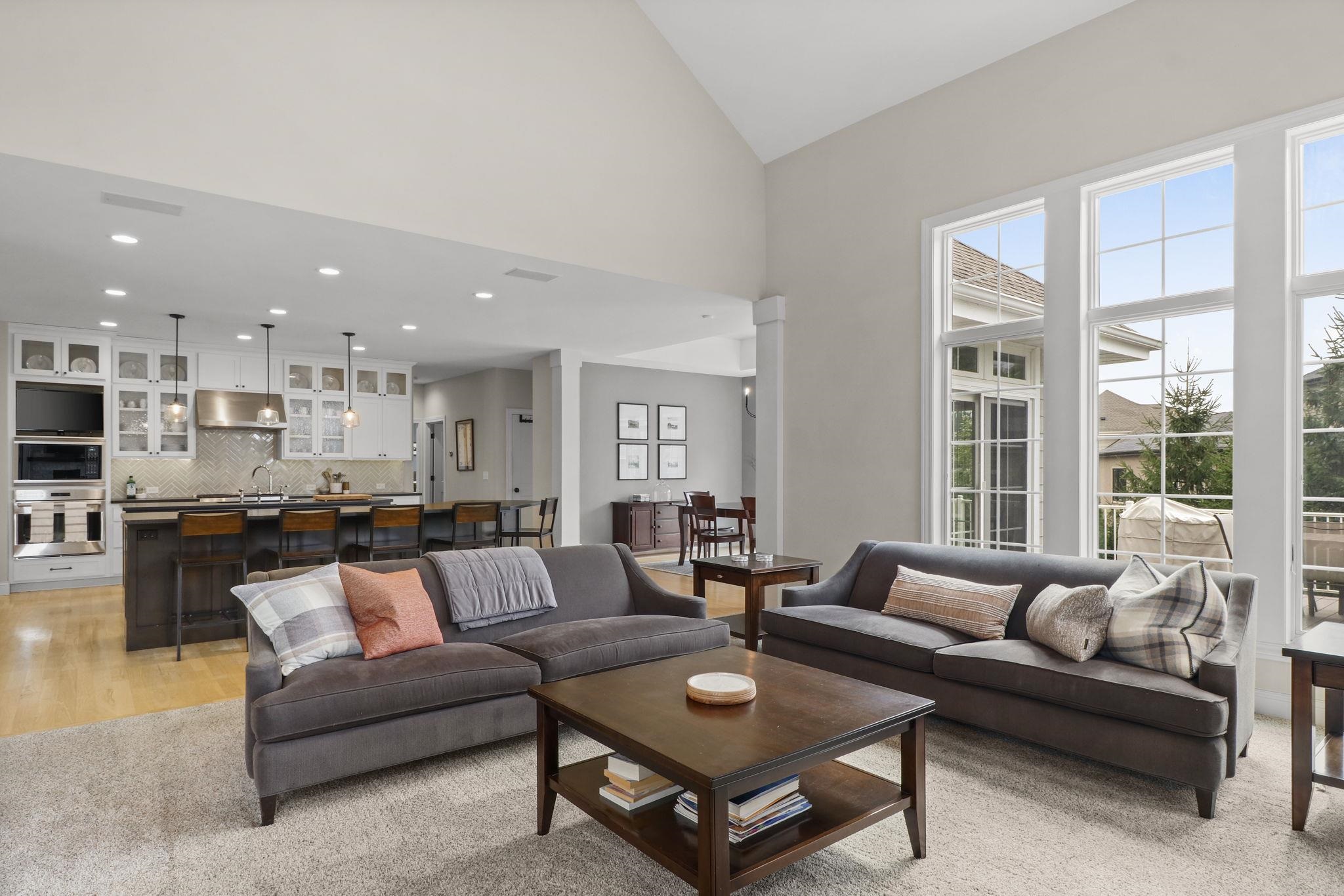 9801 Shadow Ridge Trail Middleton, WI 53562 - Photo 4 of 34