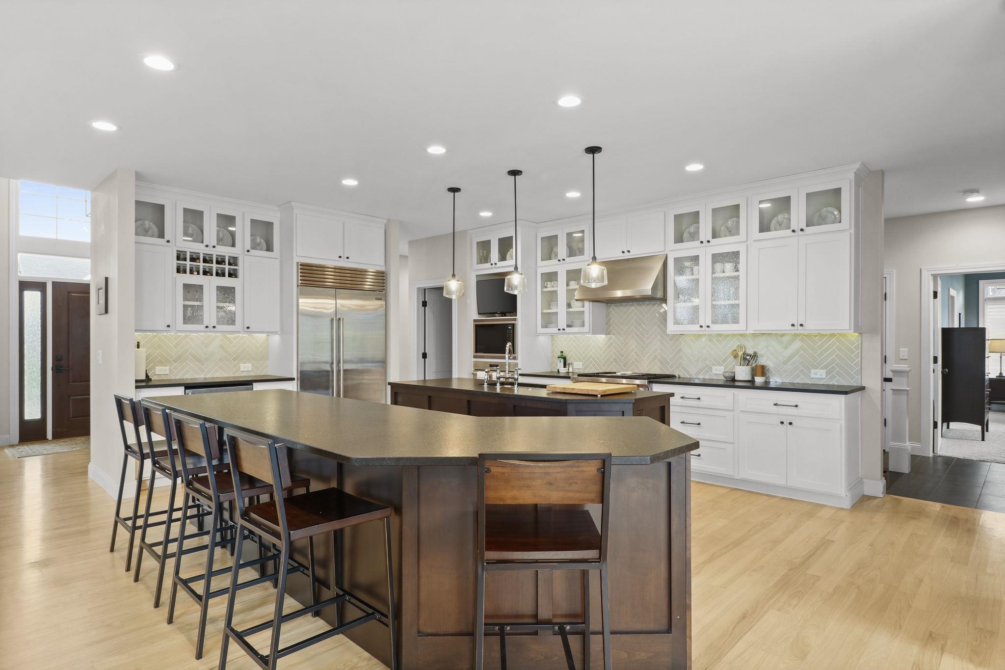 9801 Shadow Ridge Trail Middleton, WI 53562 - Photo 5 of 34