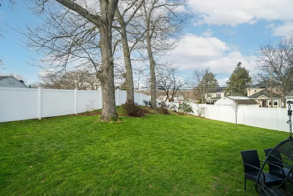$2,200,000 | 405 Parker Street, Unit 405, Newton, MA 02459