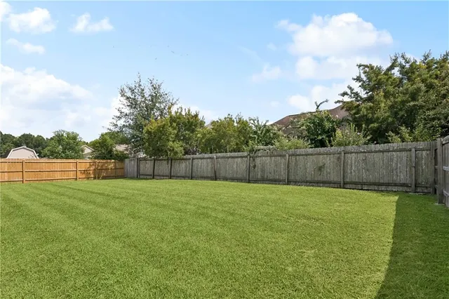 $2,050 | 768 Solomon Drive, Covington, LA 70433