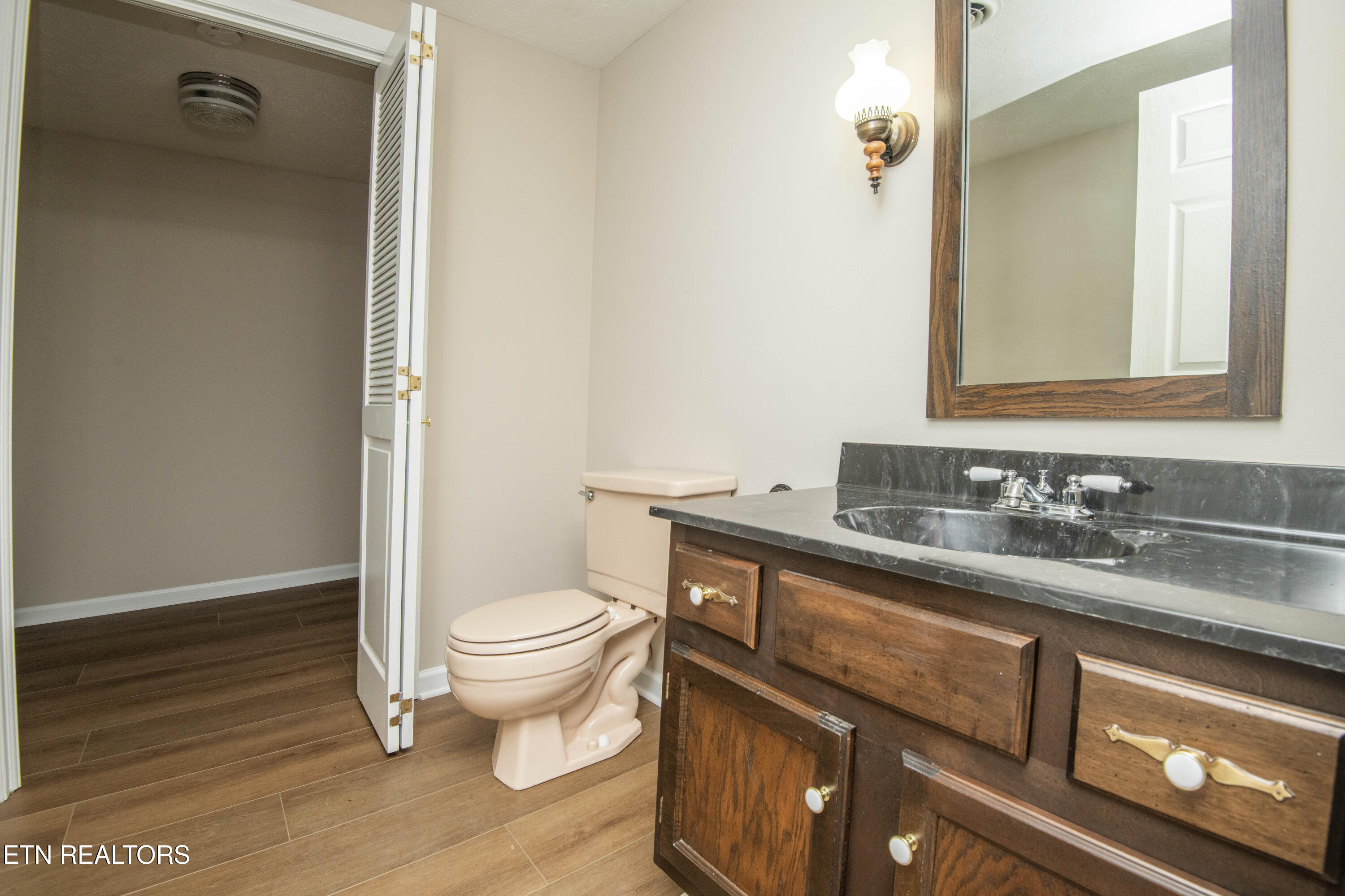 603 Riverbend Road Clinton, TN 37716 - Photo 24 of 60 half bath