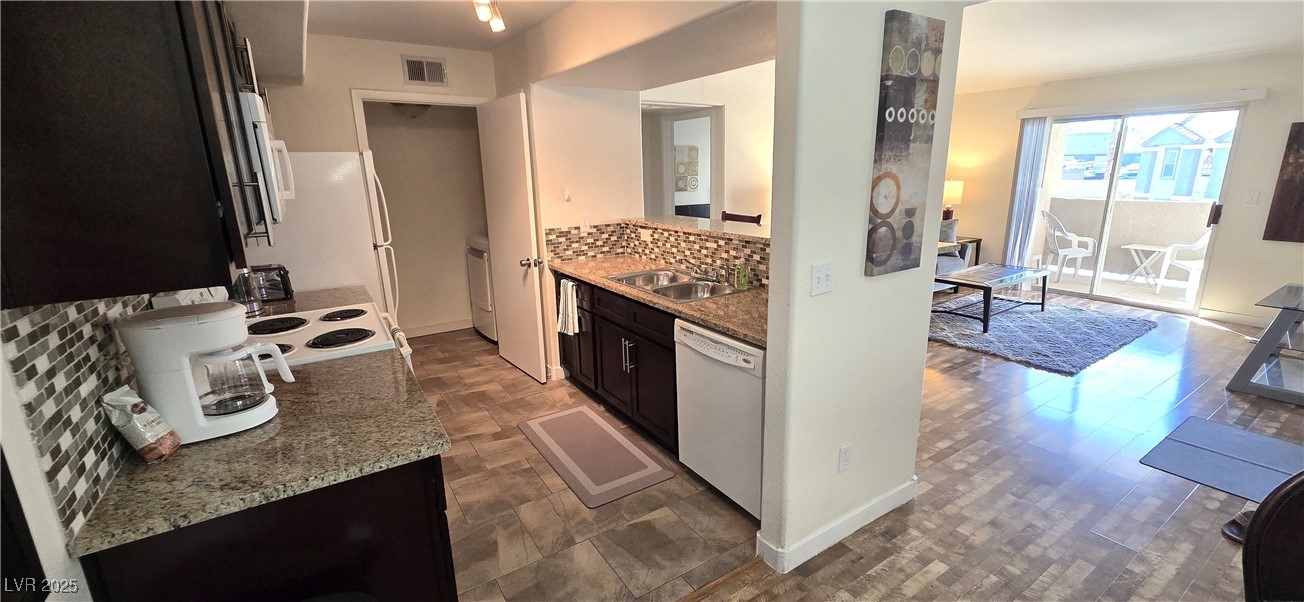 2300 East Silverado Ranch Boulevard, Unit 2006 Las Vegas, NV 89183 - Photo 18 of 44