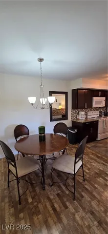 $1,600 | 2300 East Silverado Ranch Boulevard, Unit 2006, Las Vegas, NV 89183