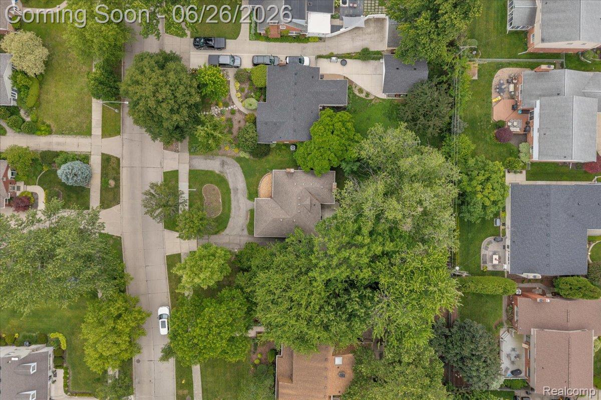1179 Hampton Road Grosse Pointe, MI 48236 - Photo 35 of 37 41-1179 Hampton Rd_40.jpg