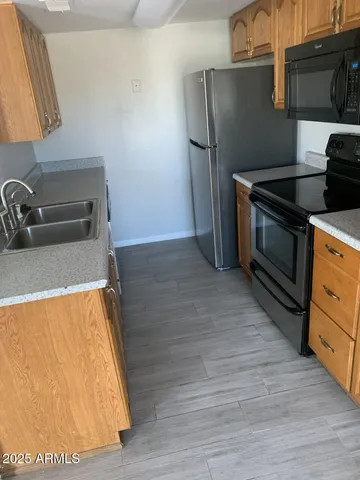 $1,295 | 14408 North Boxwood Lane, Fountain Hills, AZ 85268