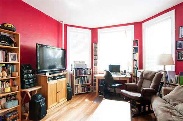 55 Thatcher Street, Unit 1 Brookline, MA 02446 - Photo 2 of 9