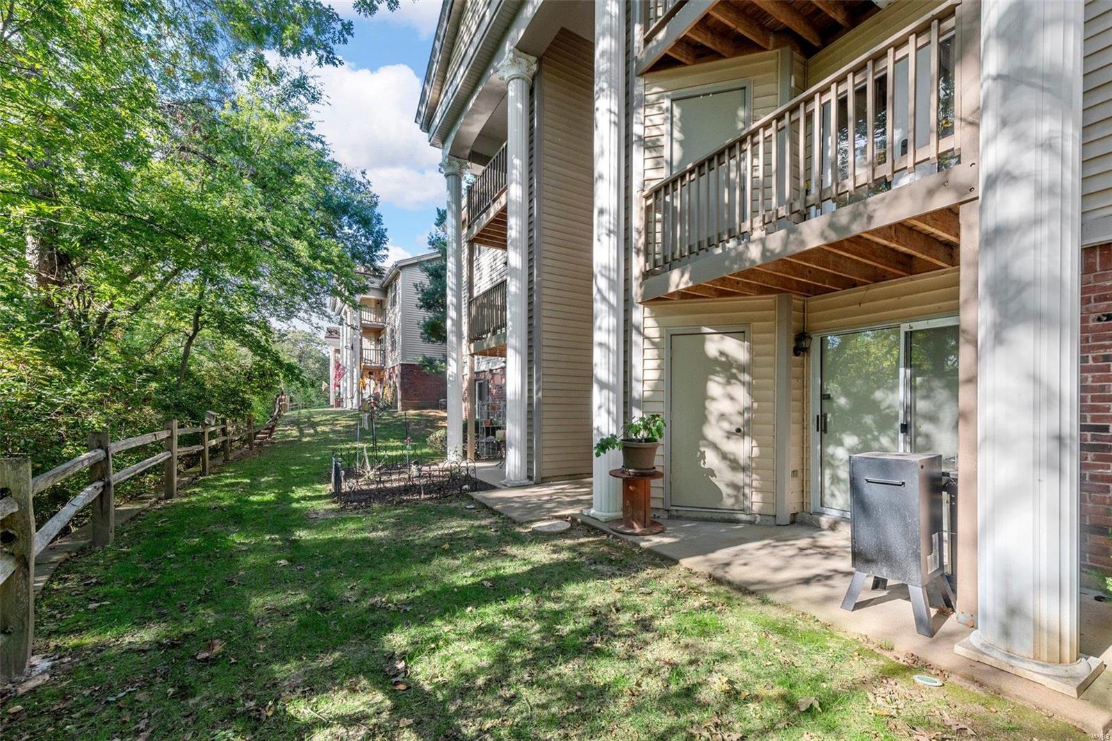717 Ridgeside Drive, Unit D Ballwin, MO 63021 - Photo 23 of 27