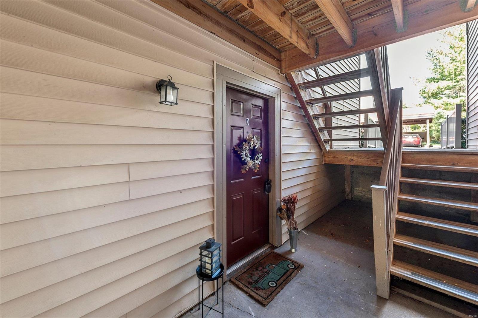 717 Ridgeside Drive, Unit D Ballwin, MO 63021 - Photo 4 of 27