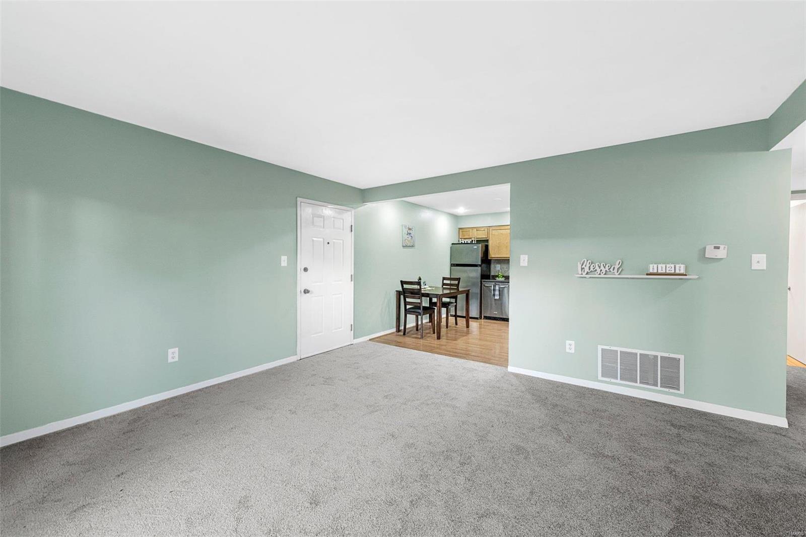 717 Ridgeside Drive, Unit D Ballwin, MO 63021 - Photo 6 of 27