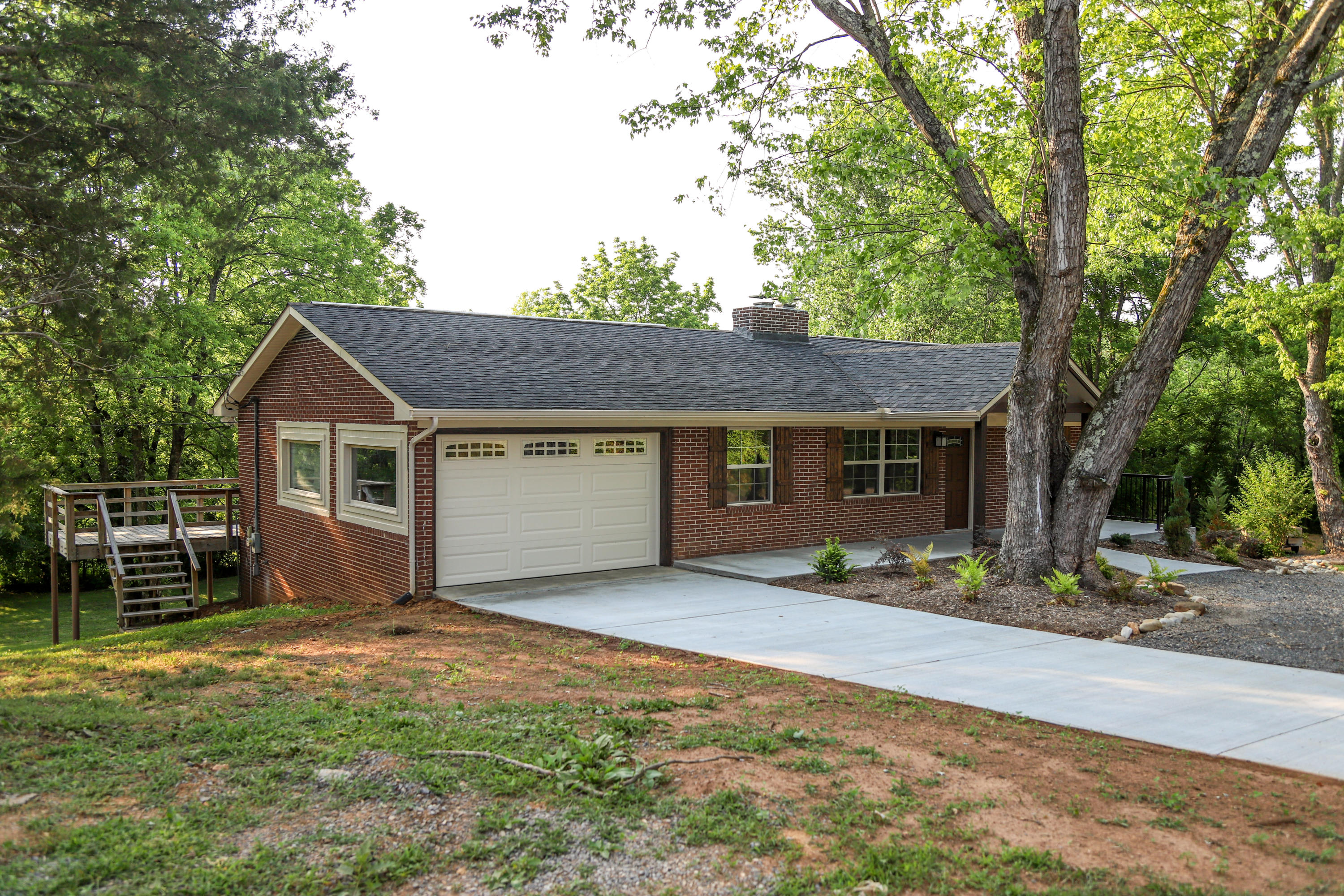 4813 Salem Road Greenback, TN 37742 - Photo 3 of 26 IMG_0205