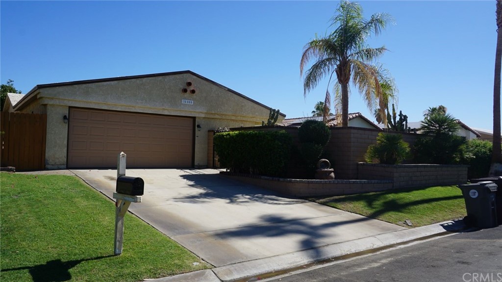 76888 Oklahoma Avenue, Palm Desert, CA 92211 Compass