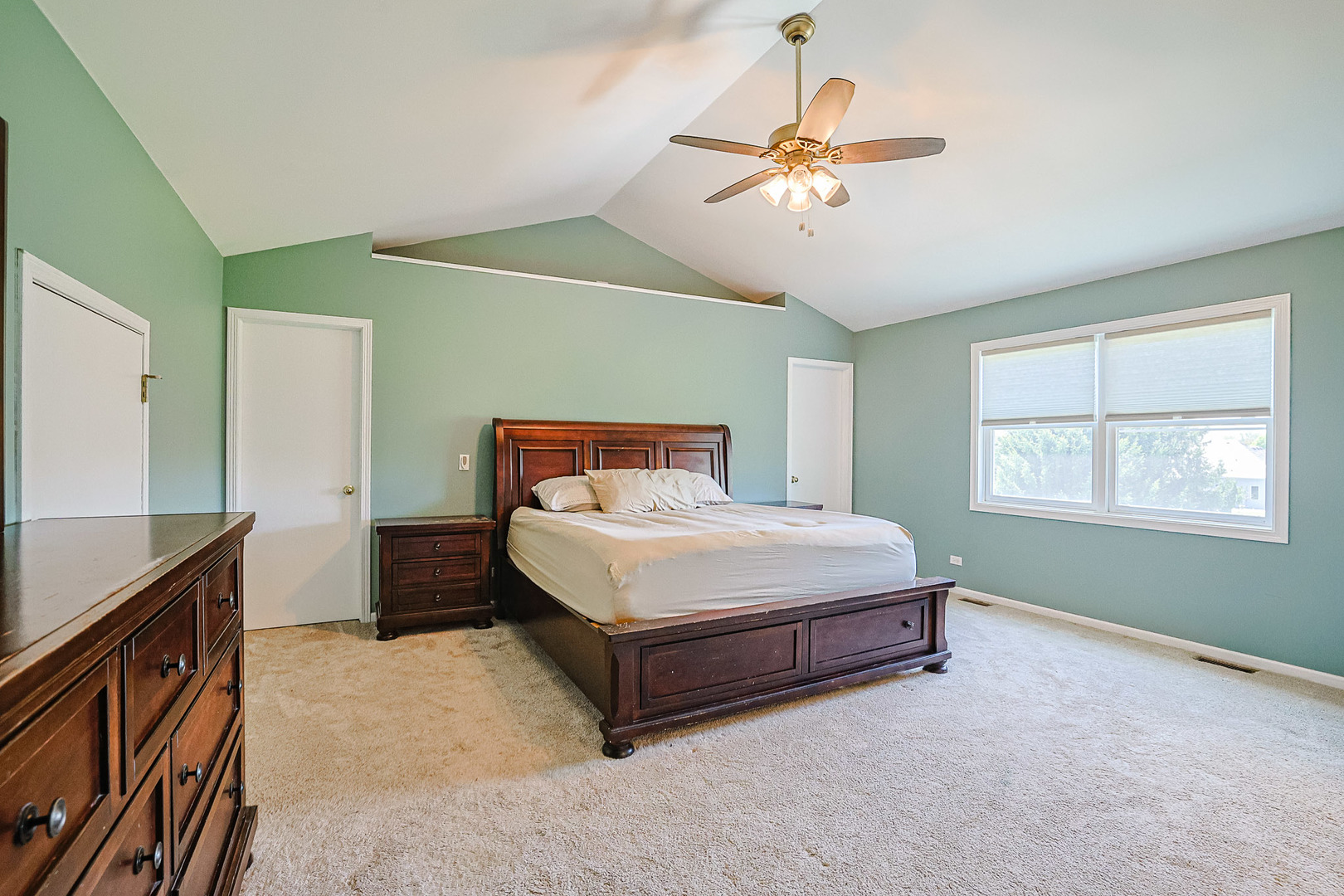 8317 Appaloosa Lane Spring Grove, IL 60081 - Photo 16 of 33