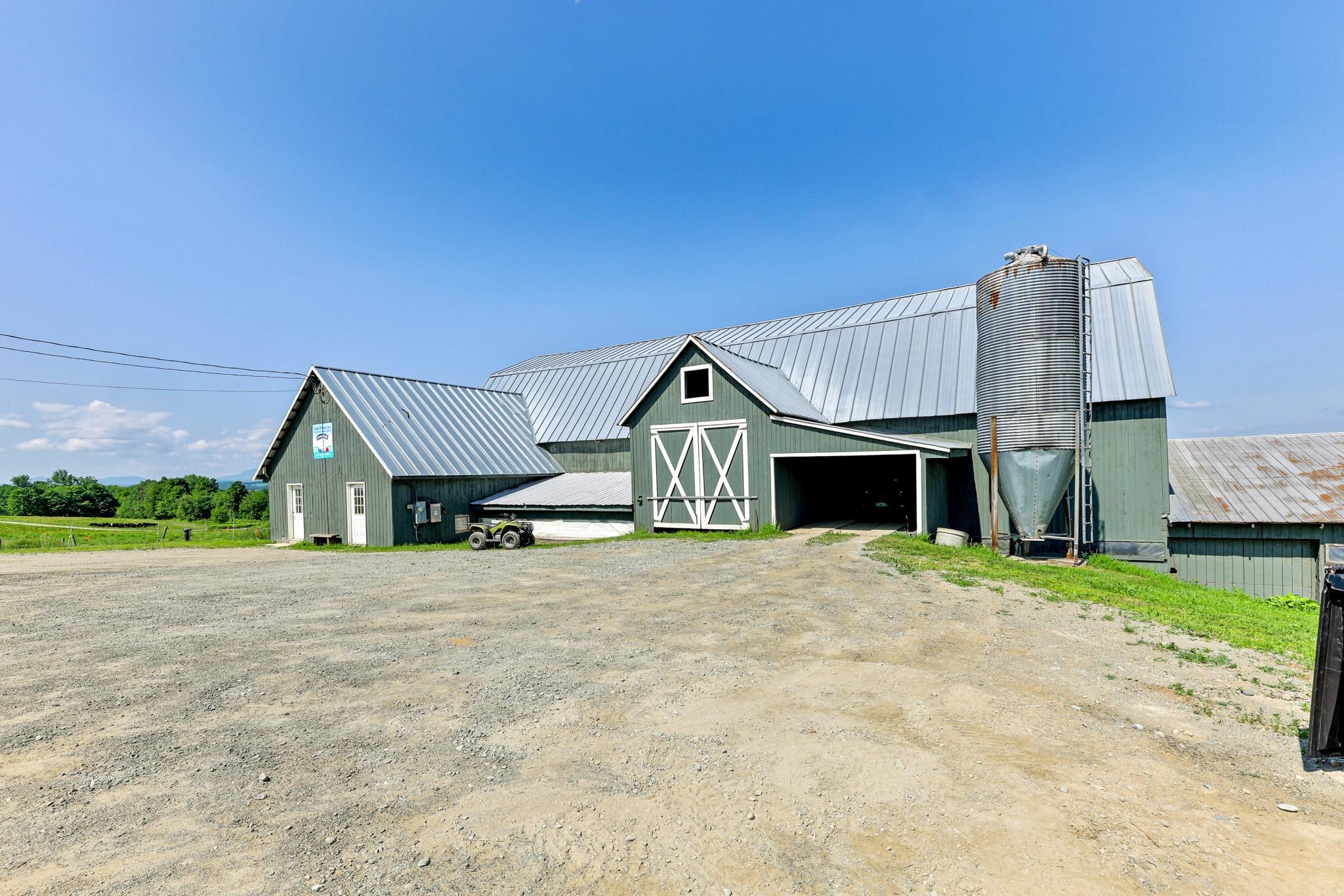 918 Armstrong Road Newport Town, VT 05857 - Photo 25 of 60