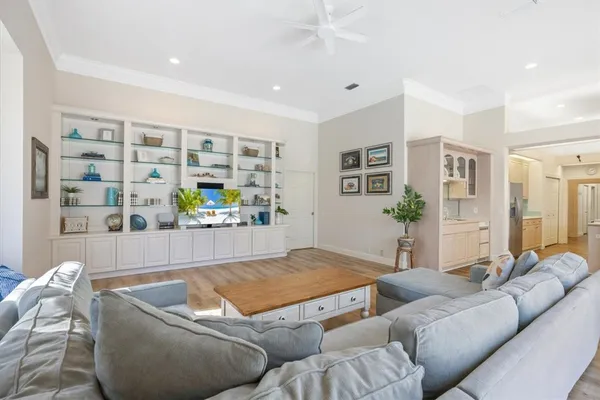 $1,550,000 | 641 Marbrisa River Lane, Indian River Shores, FL 32963