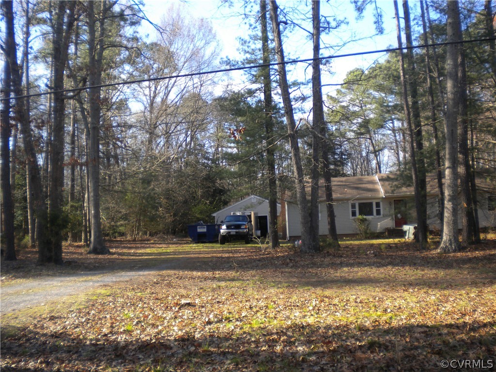 13420 Hensley Road Midlothian, VA 23112 - Photo 3 of 19