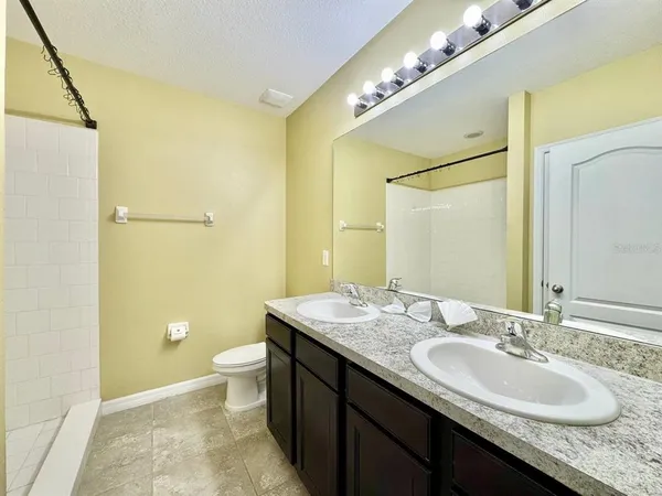 $2,000 | 13955 Snapper Fin Lane, Tampa, FL 33637