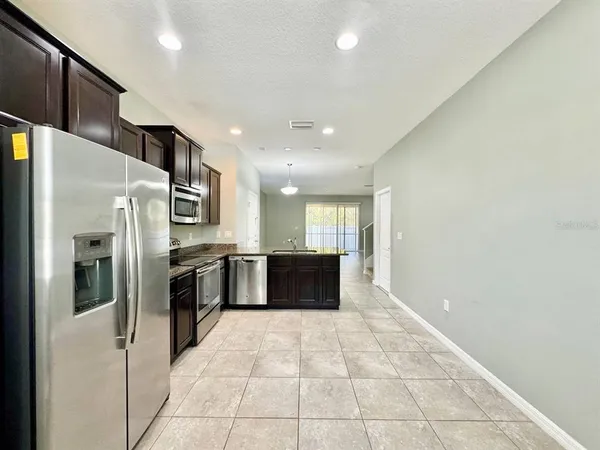 $2,000 | 13955 Snapper Fin Lane, Tampa, FL 33637