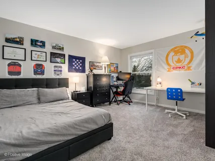 $1,250,000 | 3800 Cindy Lane, Glenview, IL 60025