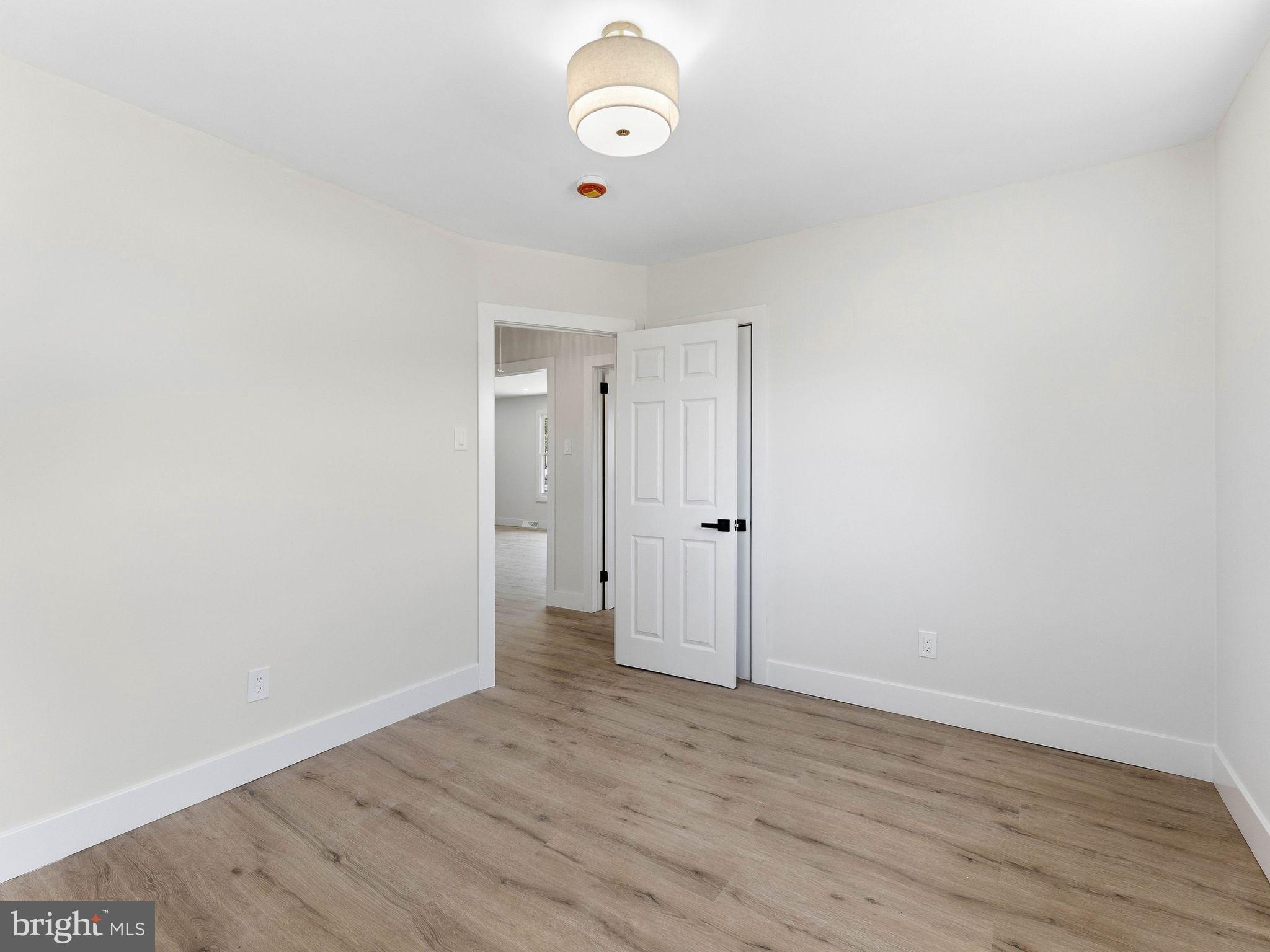 513 Jefferson Street Riverside, NJ 08075 - Photo 19 of 29