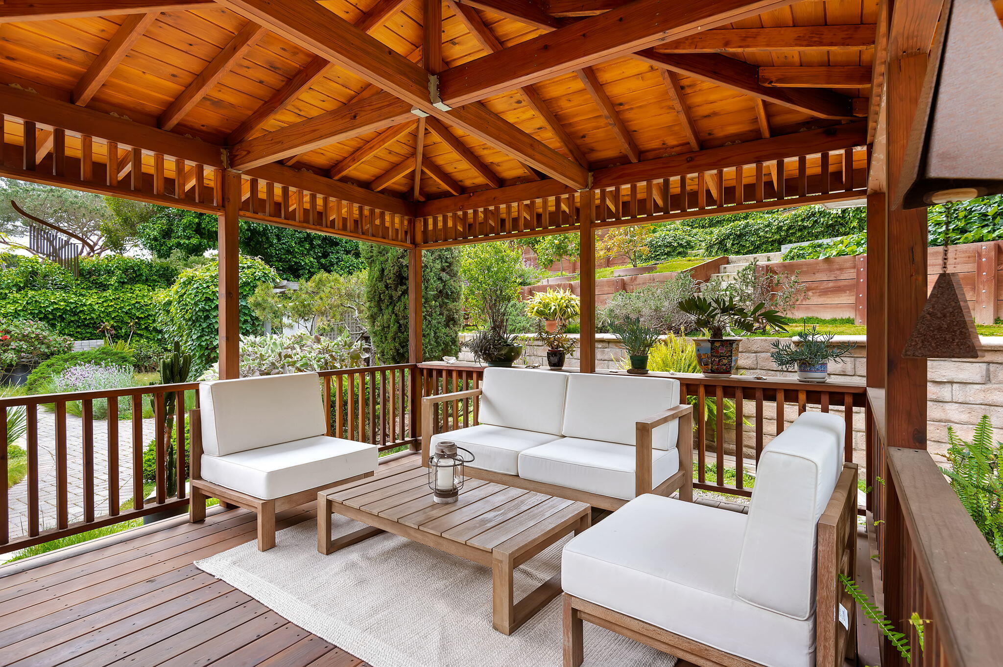 729 Fellowship Road Santa Barbara, CA 93109 - Photo 31 of 52 29-web-or-mls-29 - Gazeebo