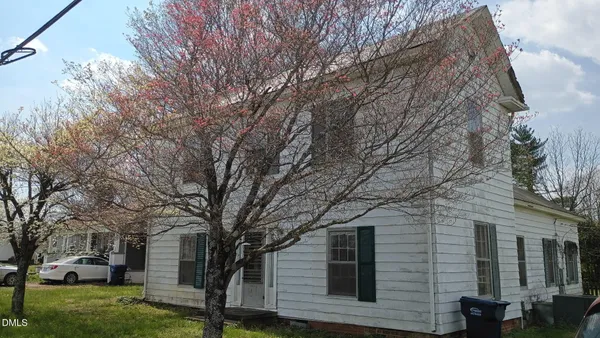 $105,000 | 325 North Asheboro Street, Liberty, NC 27298
