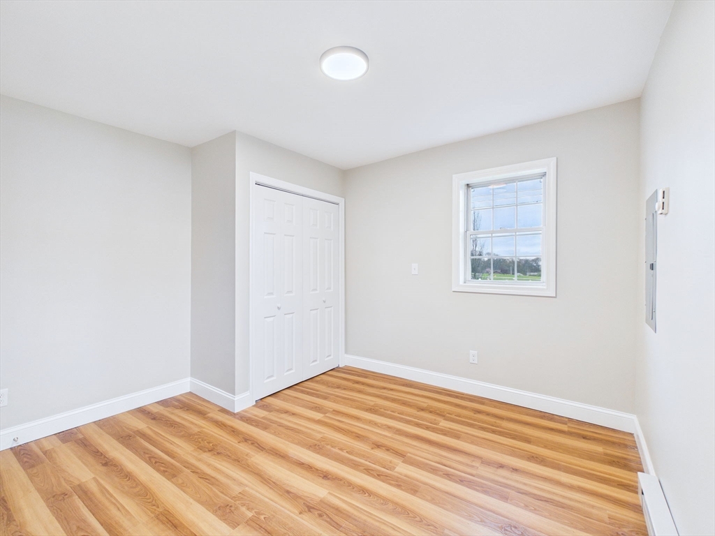 715 Newhall Street Fall River, MA 02721 - Photo 18 of 26