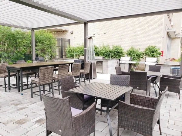 $2,450 | 3950 North Lake Shore Drive, Unit 509B, Chicago, IL 60613