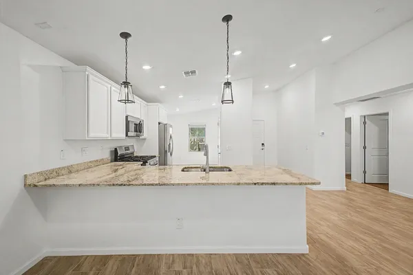 $1,695 | 17447 North Marina Avenue, Maricopa, AZ 85139