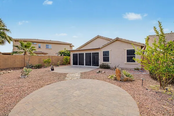 $1,695 | 17447 North Marina Avenue, Maricopa, AZ 85139
