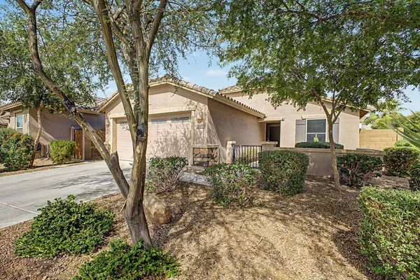 $1,695 | 17447 North Marina Avenue, Maricopa, AZ 85139