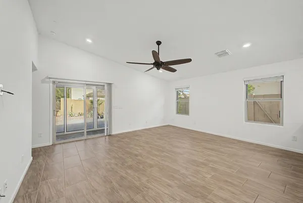 $1,695 | 17447 North Marina Avenue, Maricopa, AZ 85139
