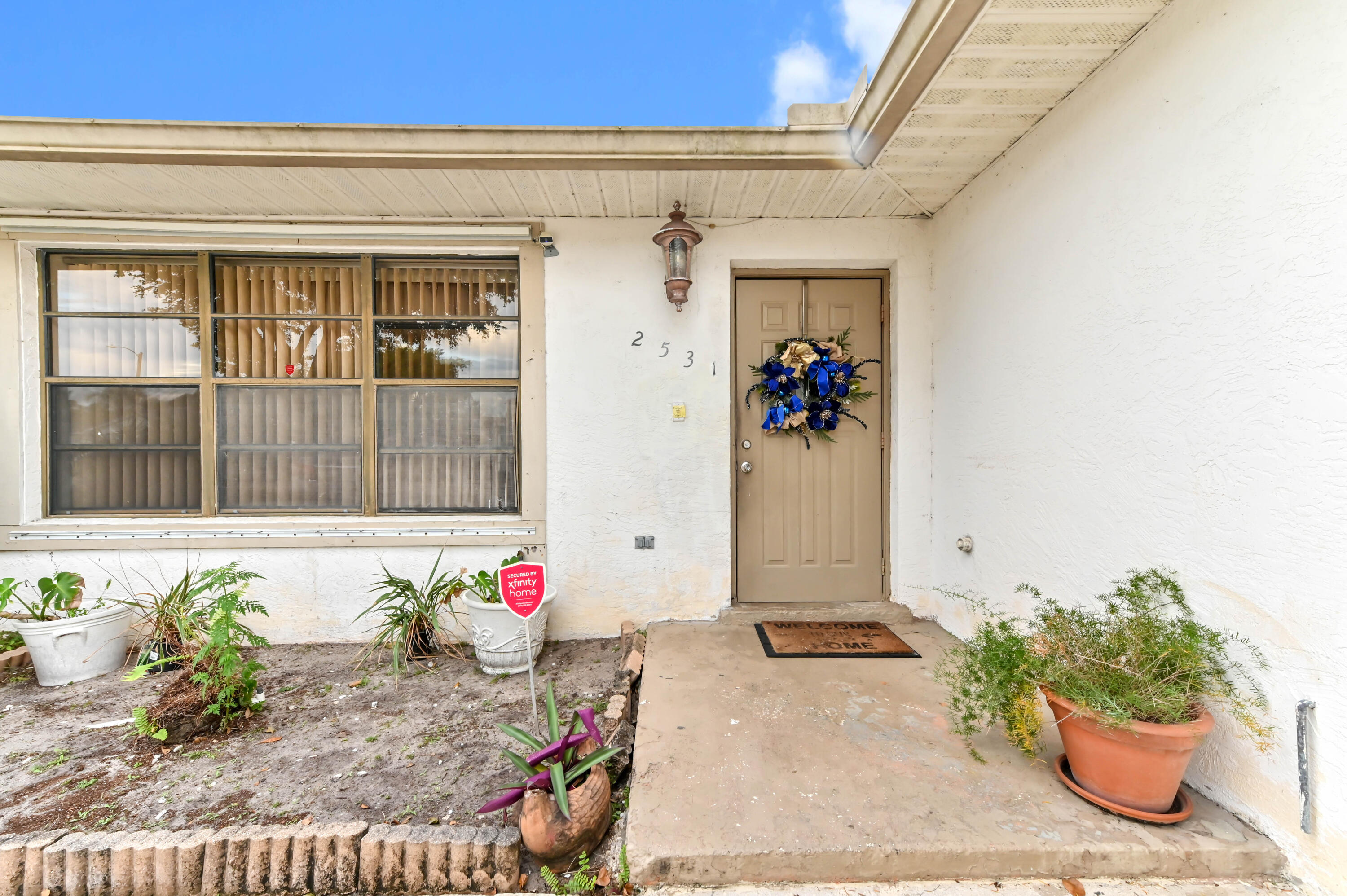 2531 Doral Way Riviera Beach, FL 33407 - Photo 24 of 27 04 entry 01