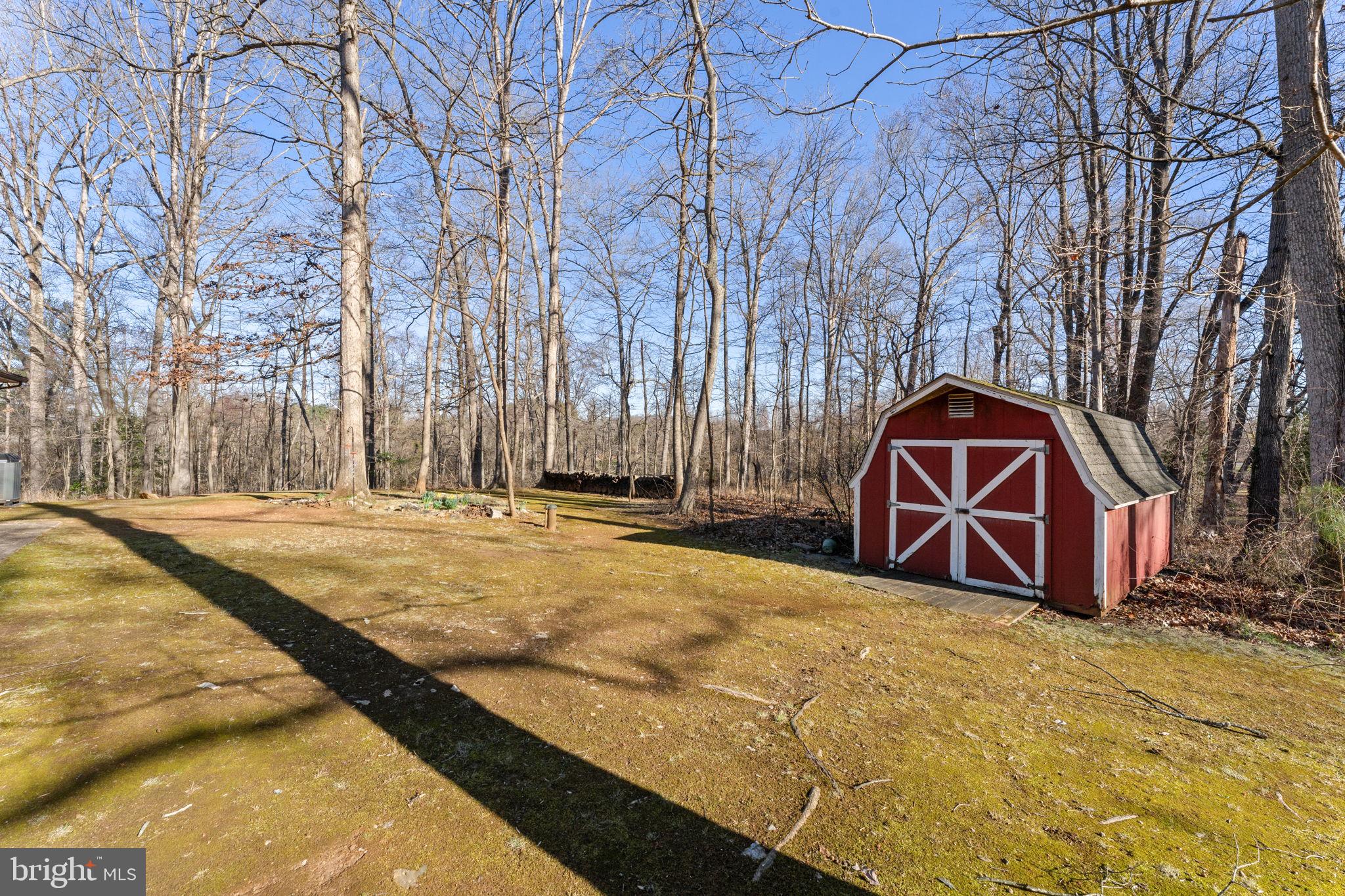 9289 Lees Ridge Road Warrenton, VA 20186 - Photo 29 of 30 Gallery Image 29