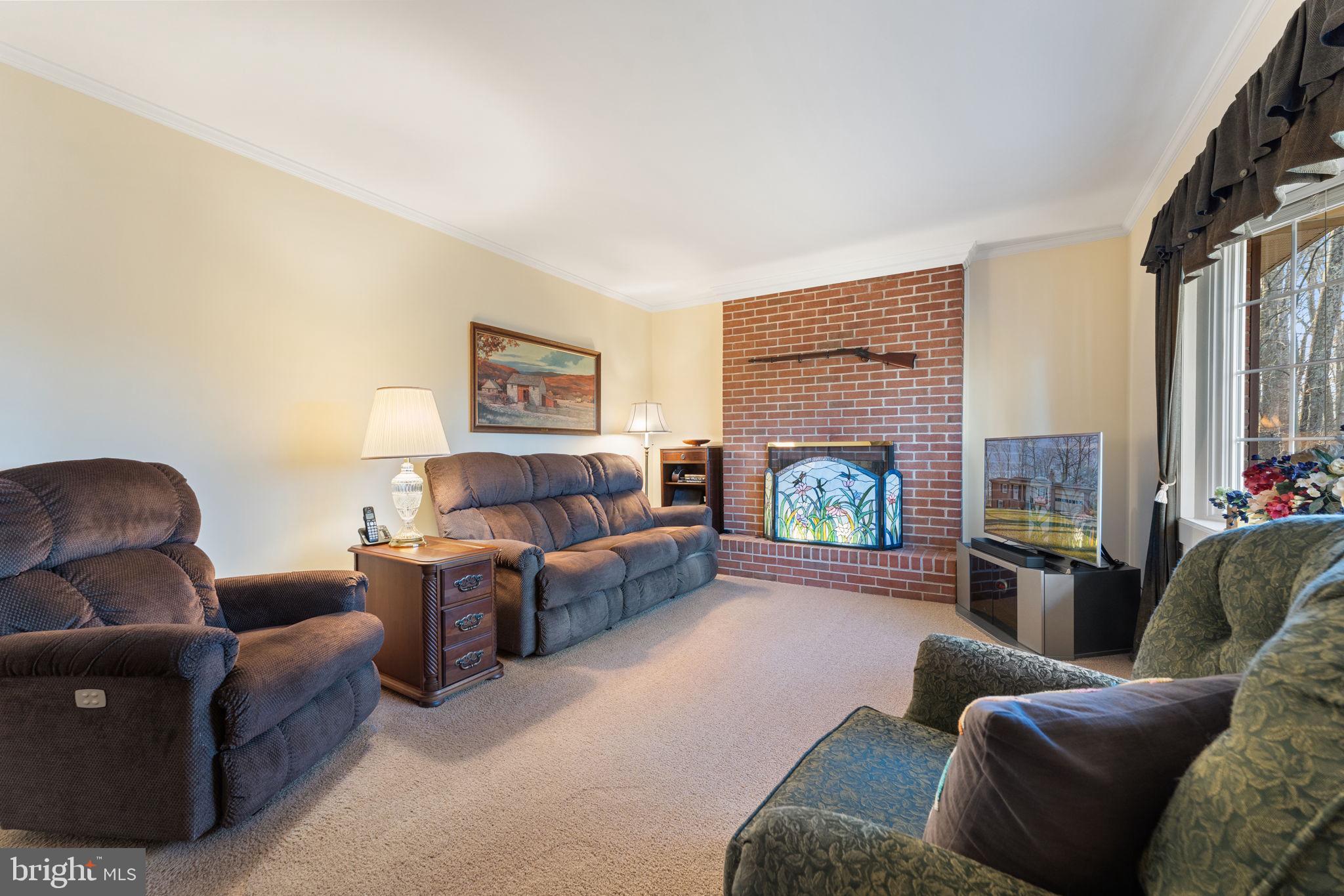 9289 Lees Ridge Road Warrenton, VA 20186 - Photo 6 of 30 Gallery Image 6