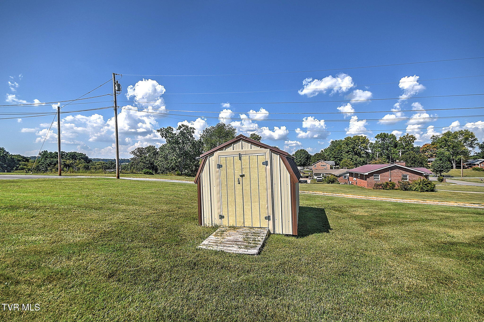 689 Liberty Church Road Kingsport, TN 37663 - Photo 29 of 46 45-web-or-mls-689 Liberty Church LG-33