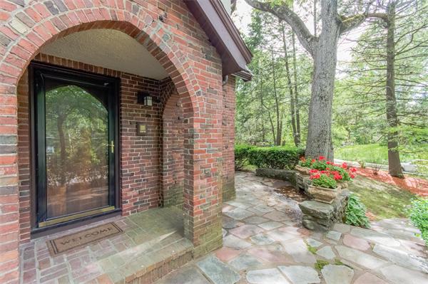 5 Byfield Road Newton, MA 02468 - Photo 26 of 30