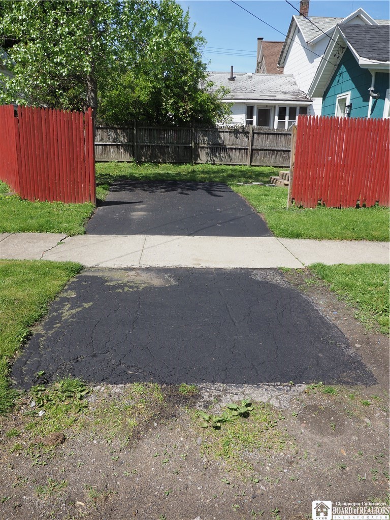 83 West 2nd Street Dunkirk, NY 14048 - Photo 5 of 22