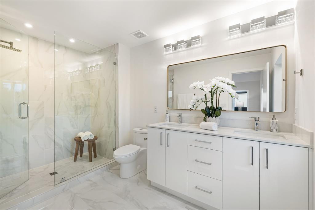 829 Nomas Street Dallas, TX 75212 - Photo 12 of 18