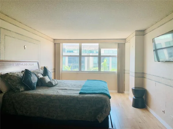 $3,100 | Maison Grande, Miami Beach, FL 33140