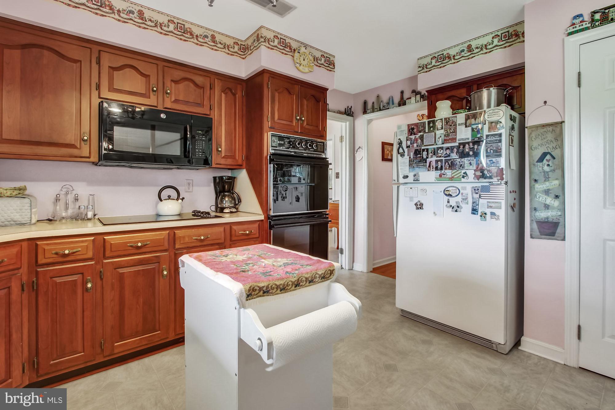 22364 Durberry Road Smithsburg, MD 21783 - Photo 10 of 37 Kitchen
