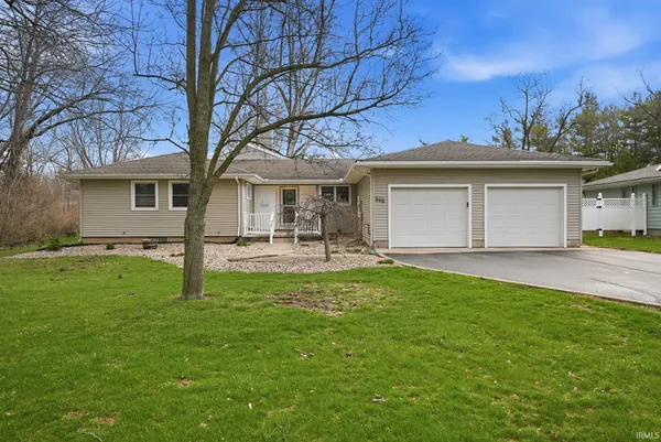 $375,000 | 565 Hamlin Street, Wabash, IN 46992