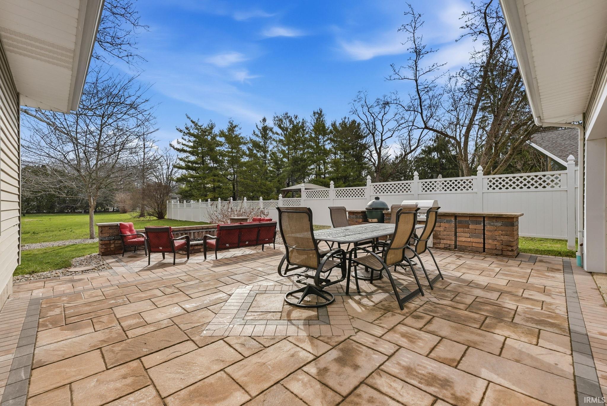 565 Hamlin Street Wabash, IN 46992 - Photo 6 of 36