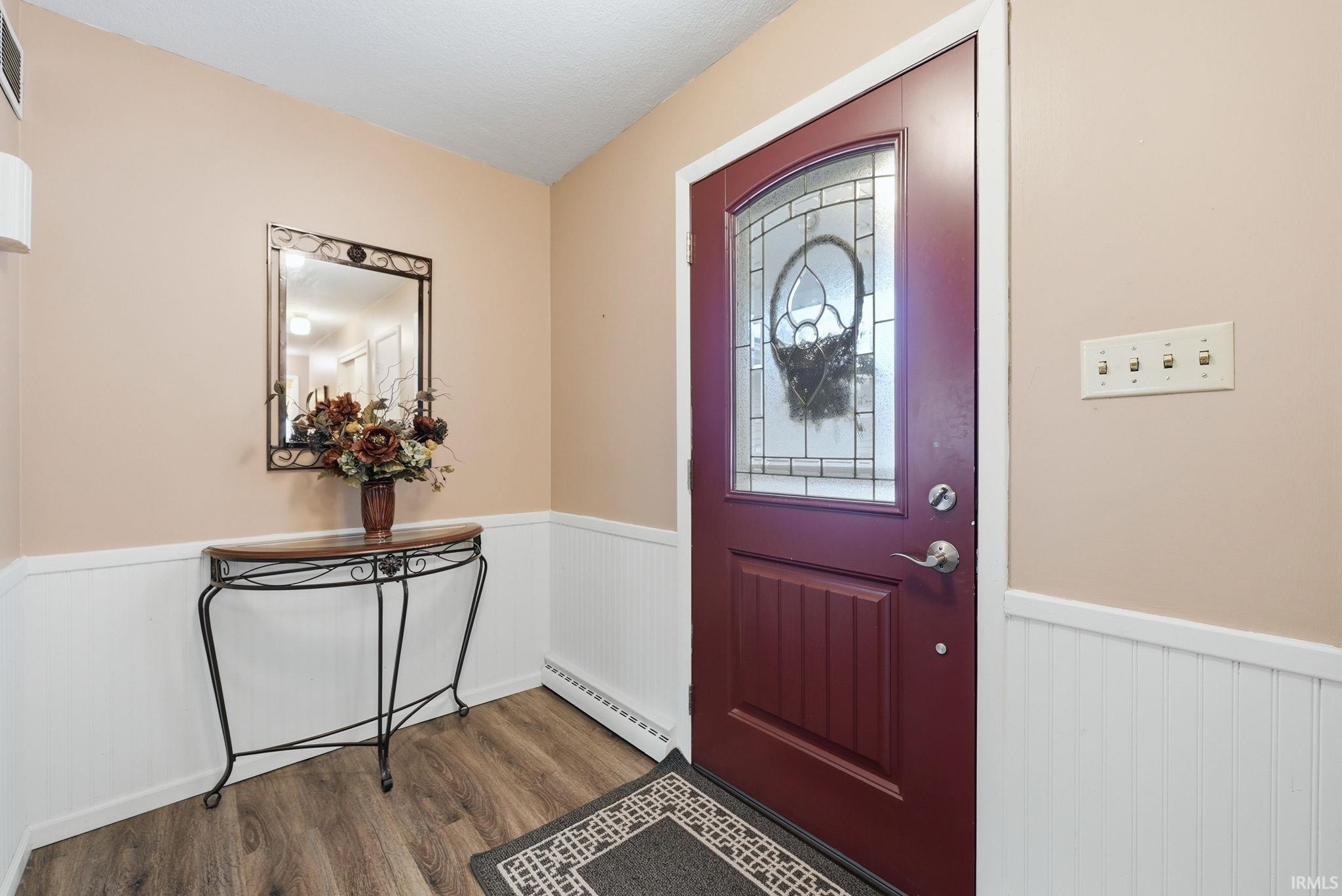 565 Hamlin Street Wabash, IN 46992 - Photo 8 of 36