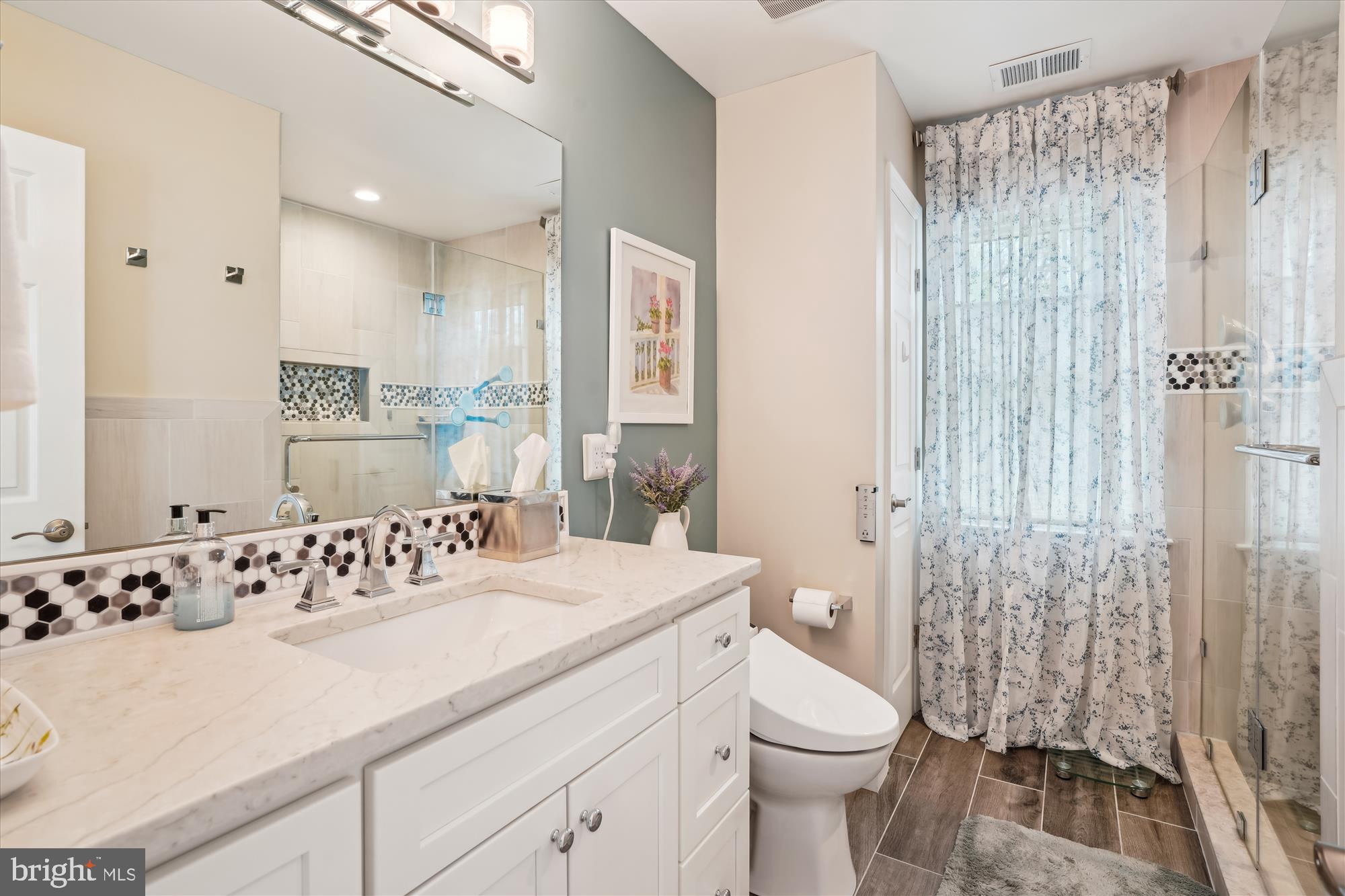 217 Highland Ridge Avenue Gaithersburg, MD 20878 - Photo 16 of 47