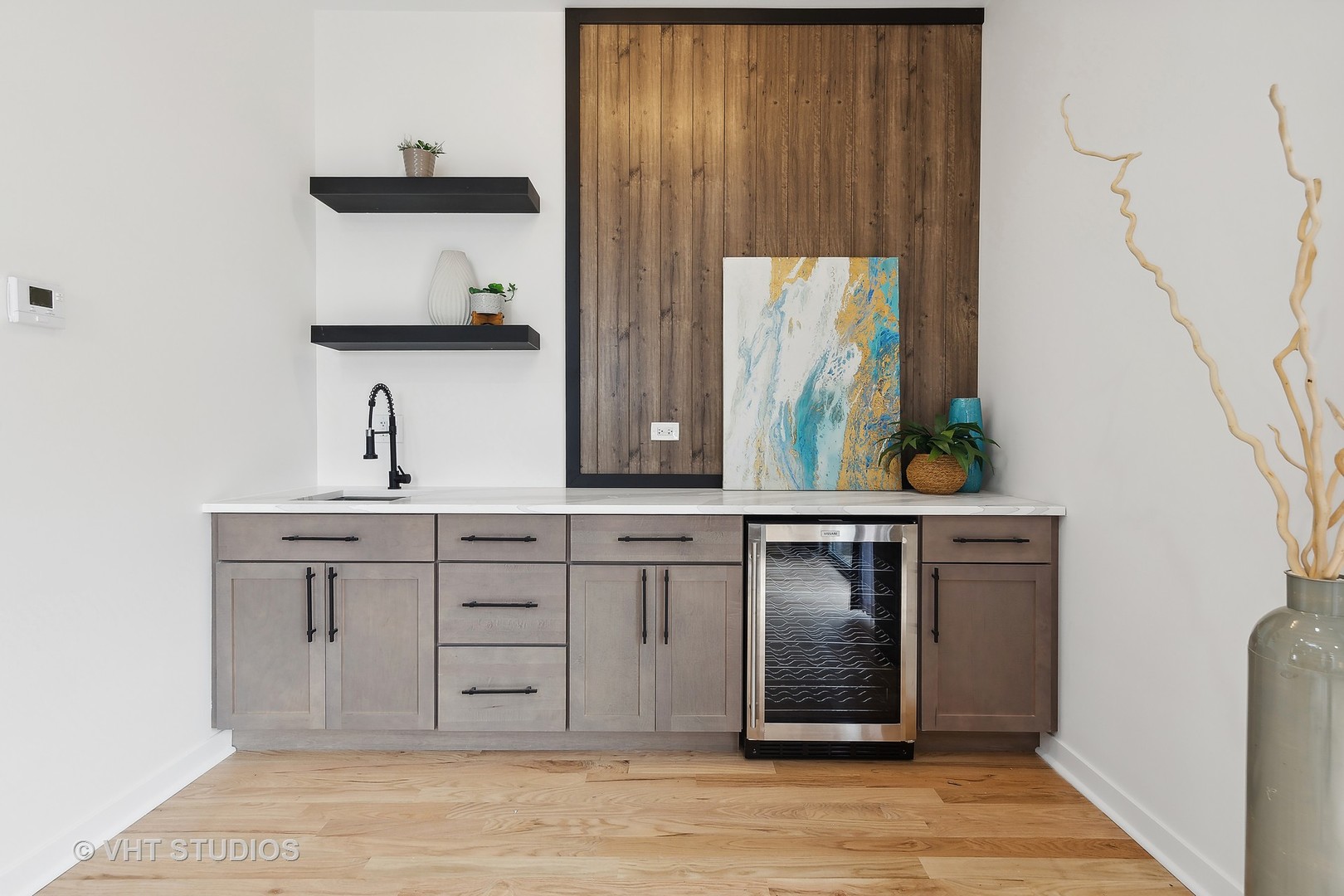 1223 North Harding Avenue Chicago, IL 60651 - Photo 11 of 38