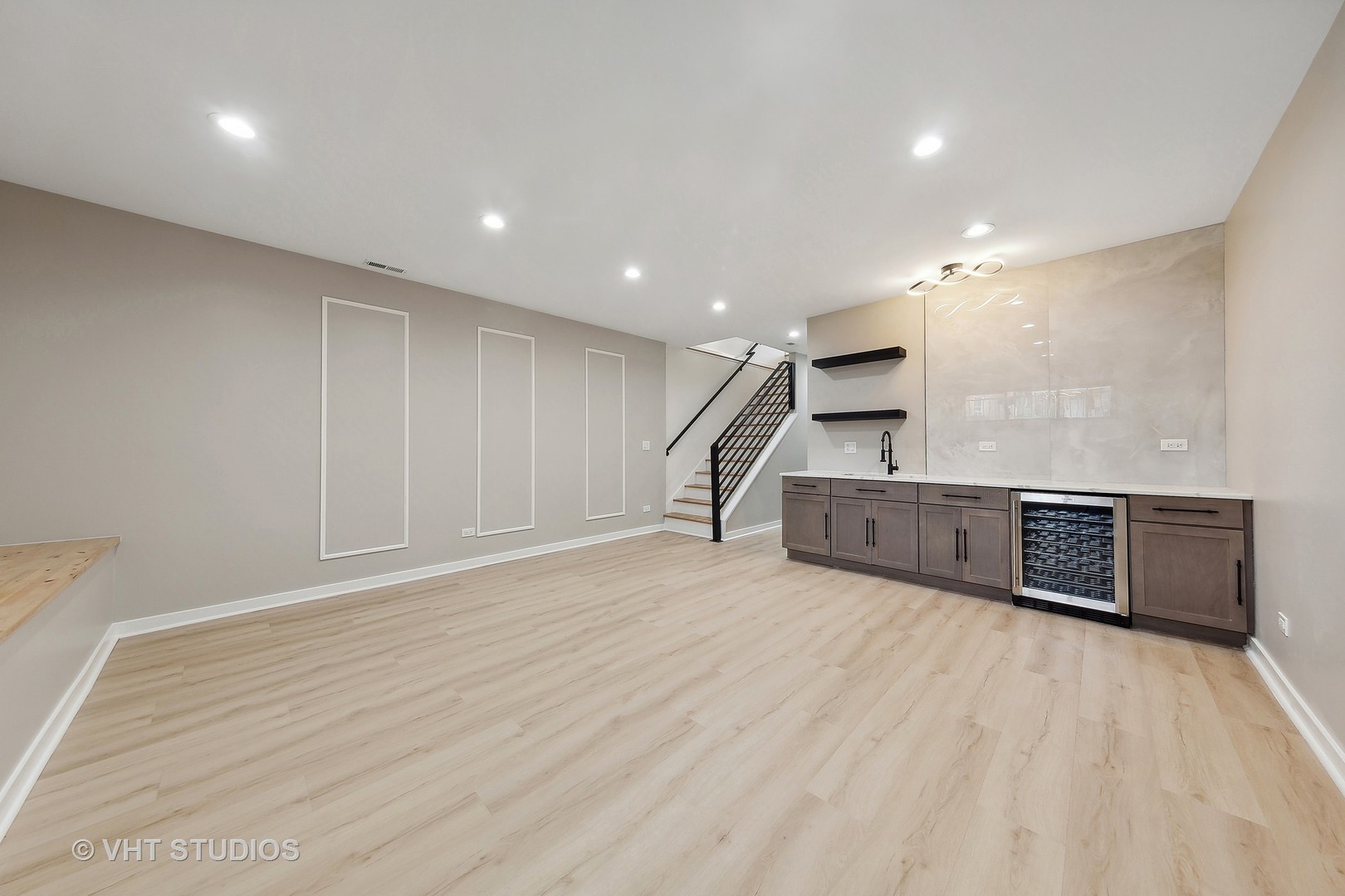 1223 North Harding Avenue Chicago, IL 60651 - Photo 25 of 38