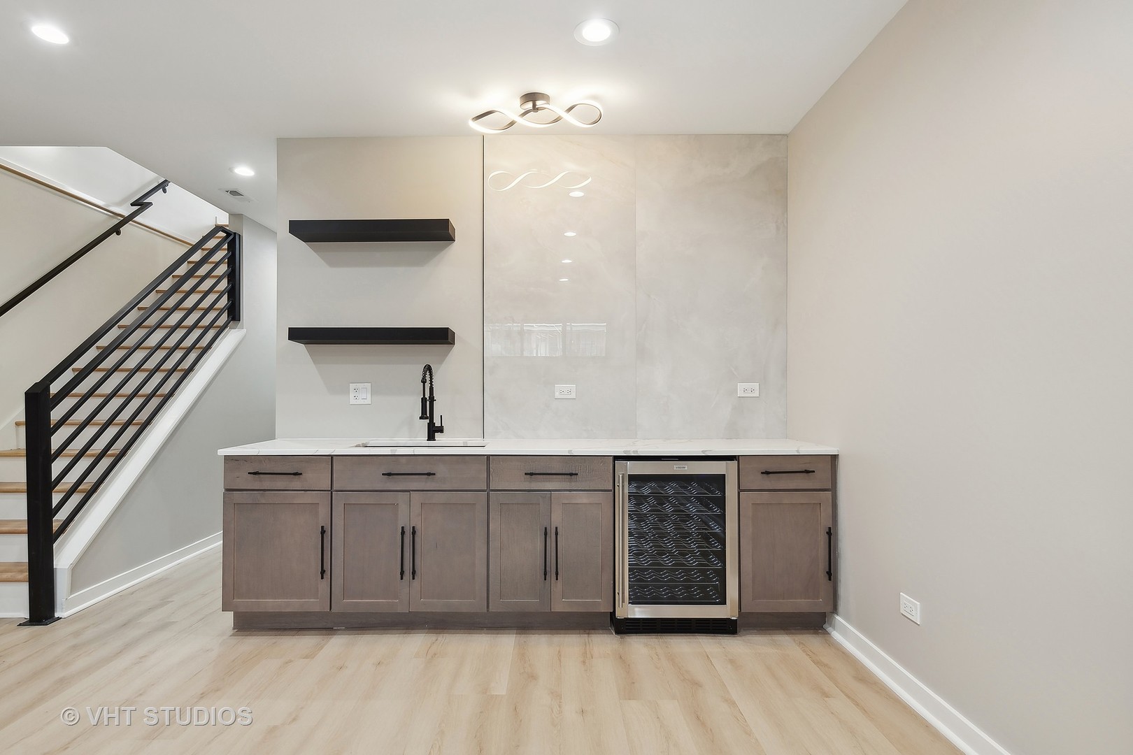 1223 North Harding Avenue Chicago, IL 60651 - Photo 27 of 38