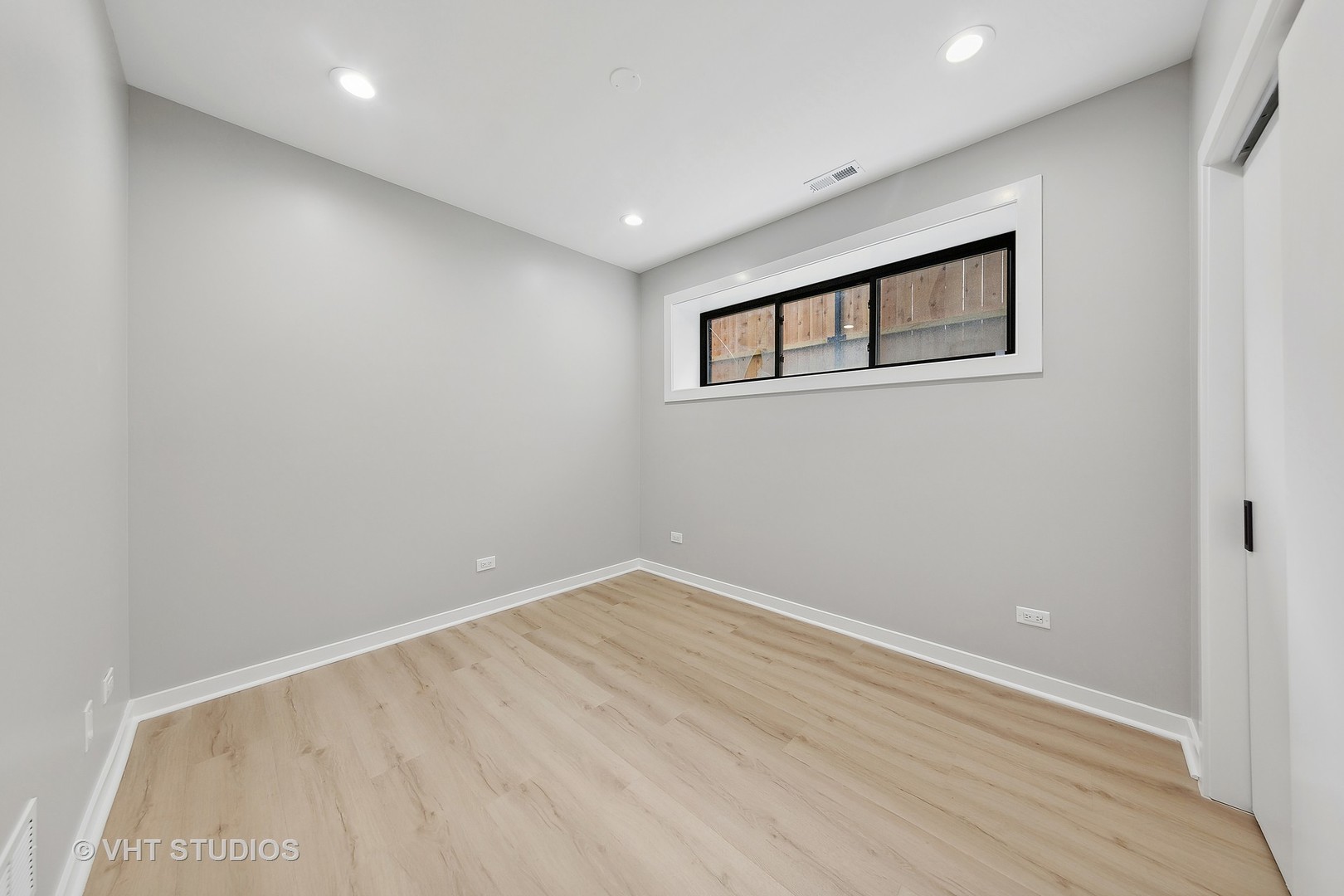 1223 North Harding Avenue Chicago, IL 60651 - Photo 31 of 38