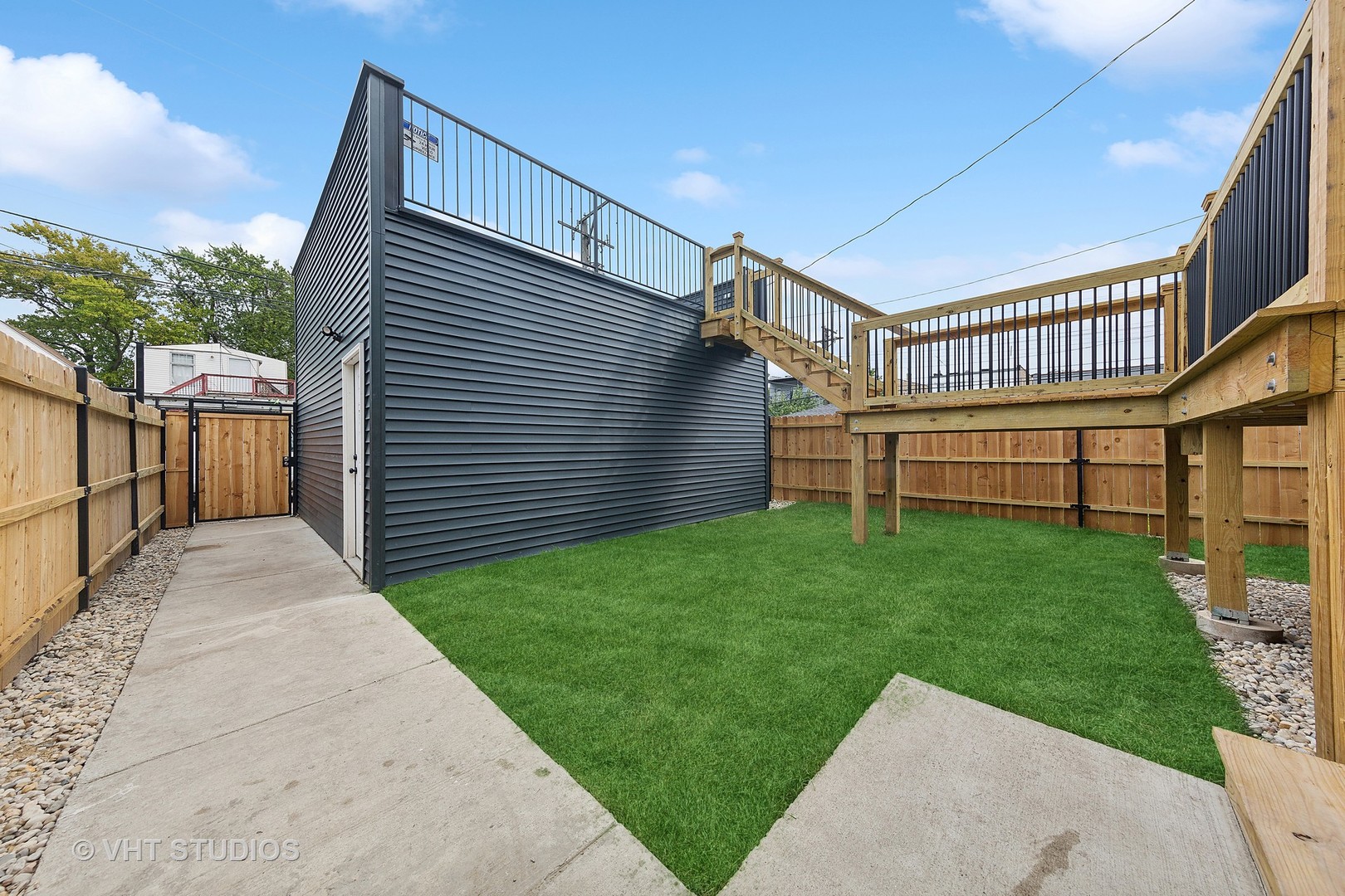 1223 North Harding Avenue Chicago, IL 60651 - Photo 37 of 38