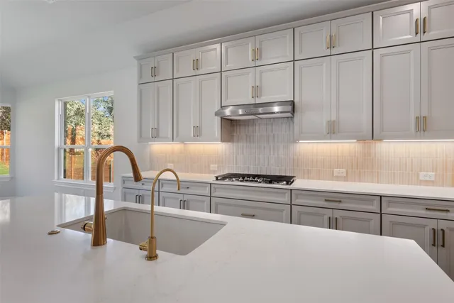 $779,766 | 7608 Montage Drive, Austin, TX 78738